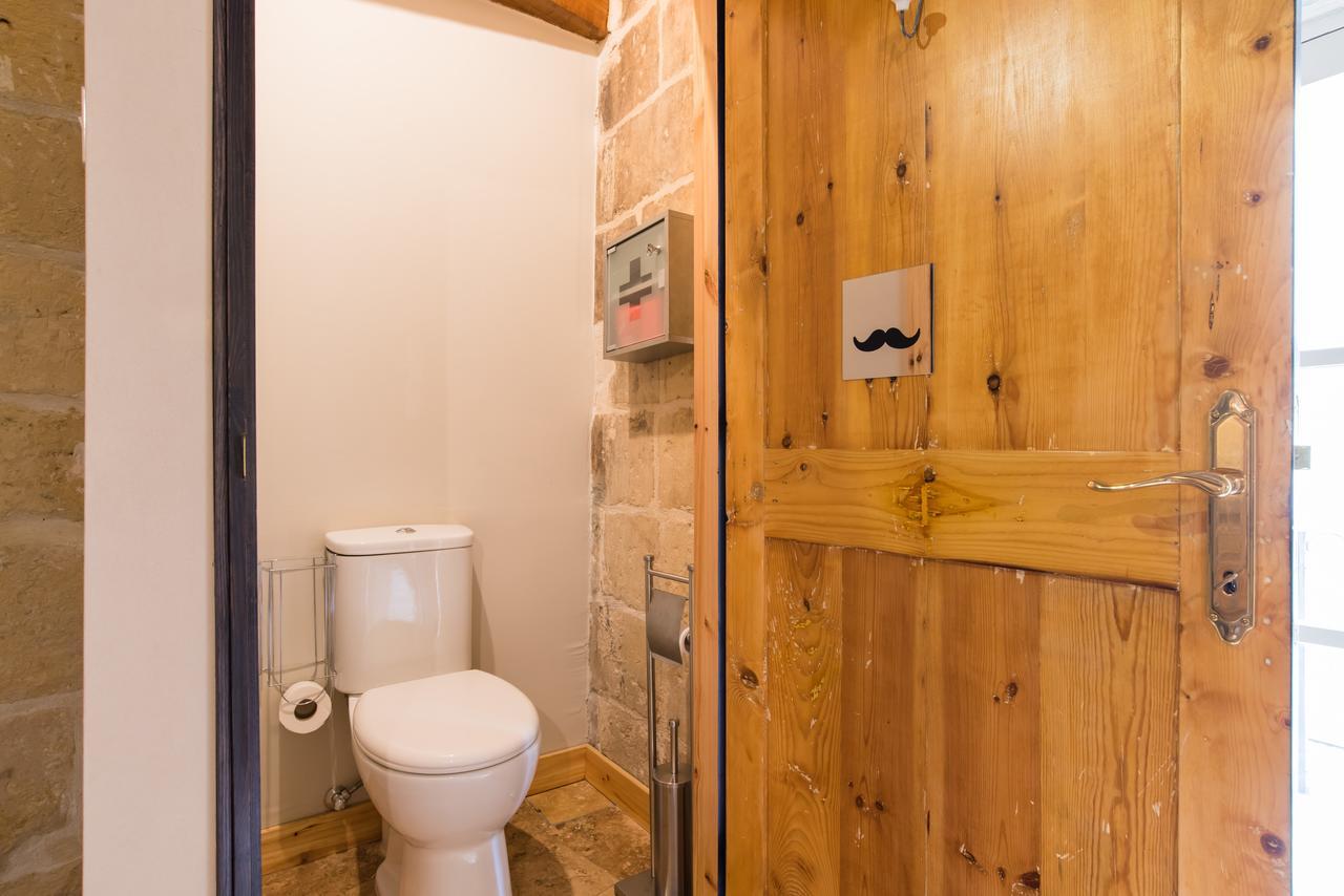 1 Bedroom Heritage Apartment Валетта Экстерьер фото